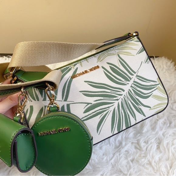 Michael Kors Jet Set Logo 3 in 1 Crossbody Bag - Picture 3 of 10